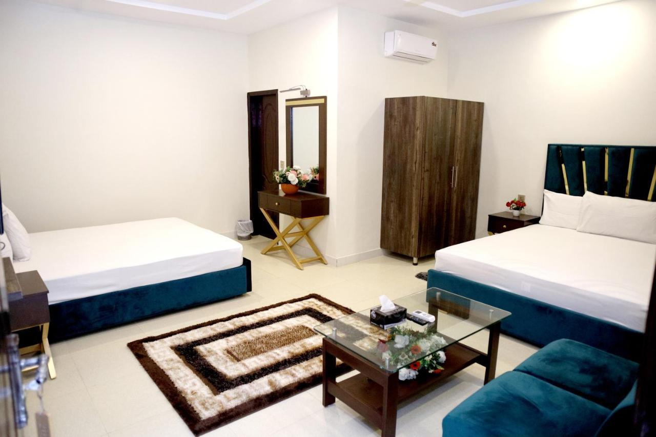 Royalton Inn Hotel - Gulberg لاهور المظهر الخارجي الصورة